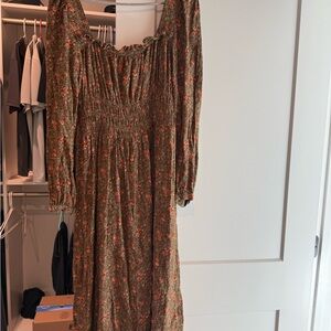 Treasure & Bond Olive Floral Long Sleeve Dress